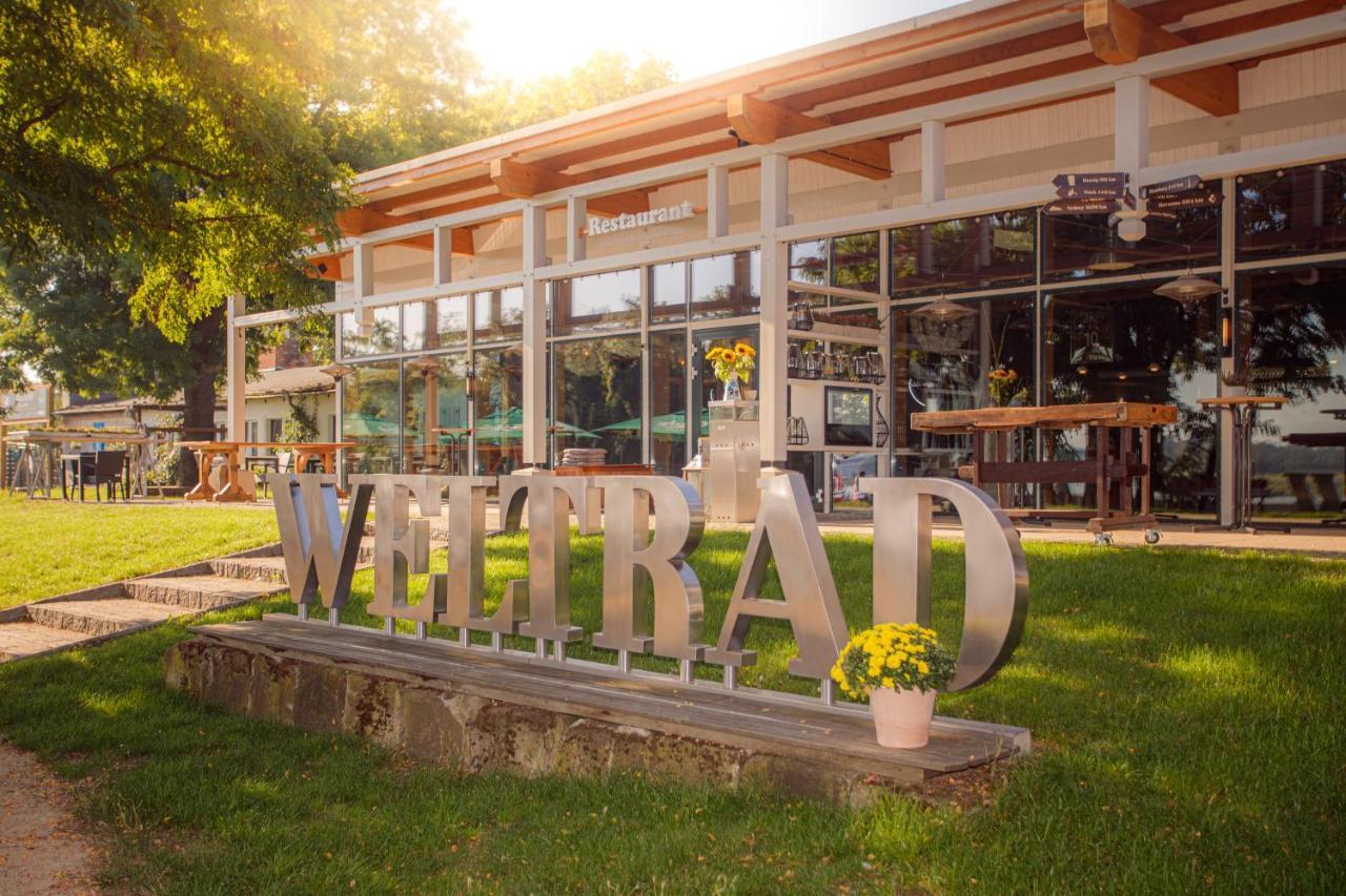 Weltrad Am Fluss Restaurant & Quartier Hotel Schonebeck  Luaran gambar